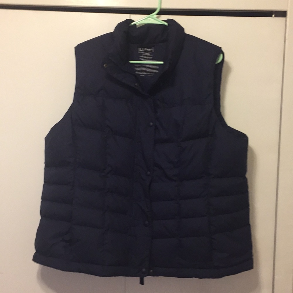 L.L. Bean puffer vest
